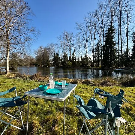 Les Rives De Bel Air - Hebergements - - Caravaning 营地 *