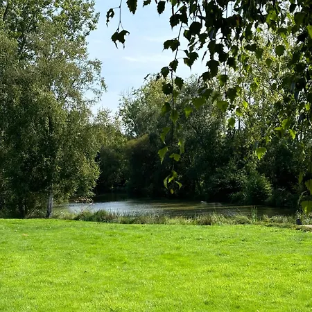 Les Rives De Bel Air - Hebergements - - Caravaning مكان تخييم