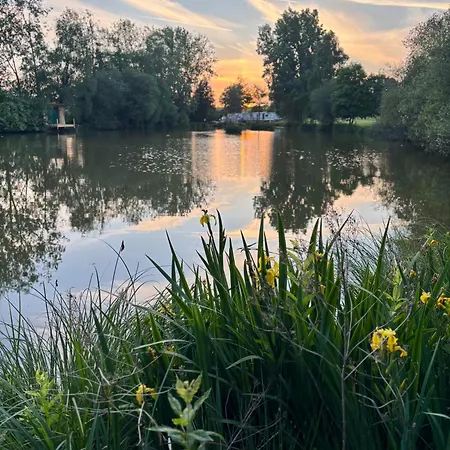 Les Rives De Bel Air - Hebergements - - Caravaning Saint-Siméon