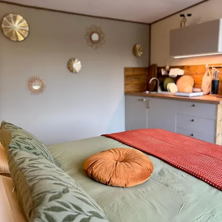 Les Rives De Bel Air - Hébergements - - Caravaning Saint-Siméon