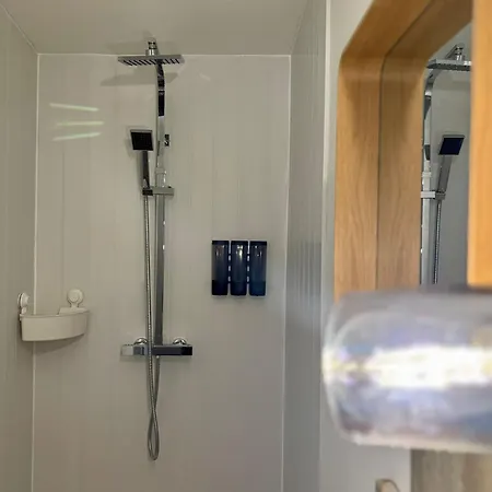 مكان تخييم Les Rives De Bel Air - Hebergements - - Caravaning *