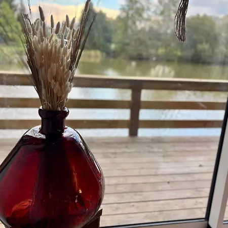 Les Rives De Bel Air - Hebergements - - Caravaning مكان تخييم