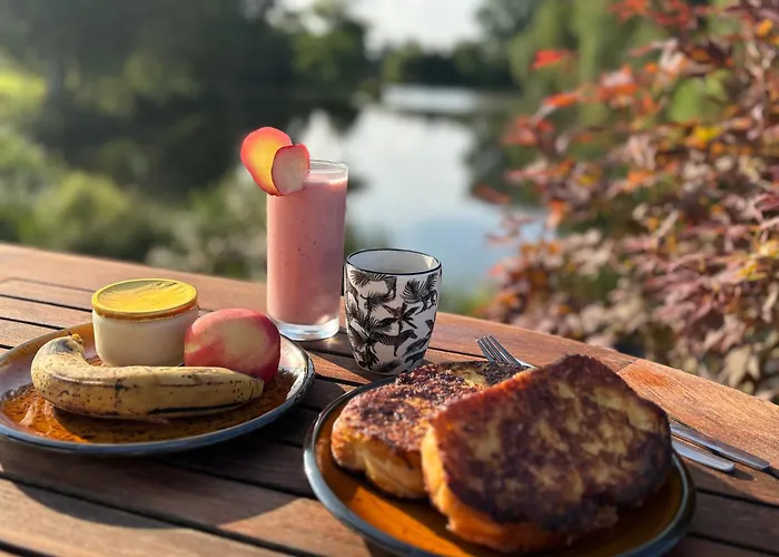 Les Rives De Bel Air - Hebergements - - Caravaning